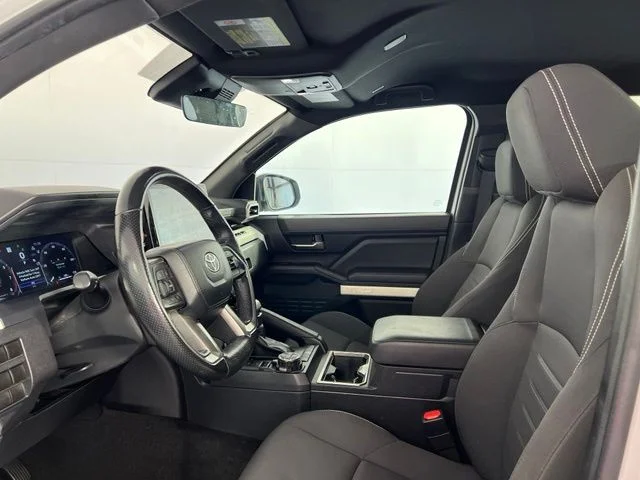 2024 Toyota Tacoma SR5 - Photo 11