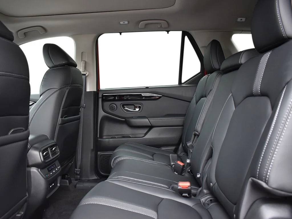 2025 Honda Pilot Touring - Photo 27