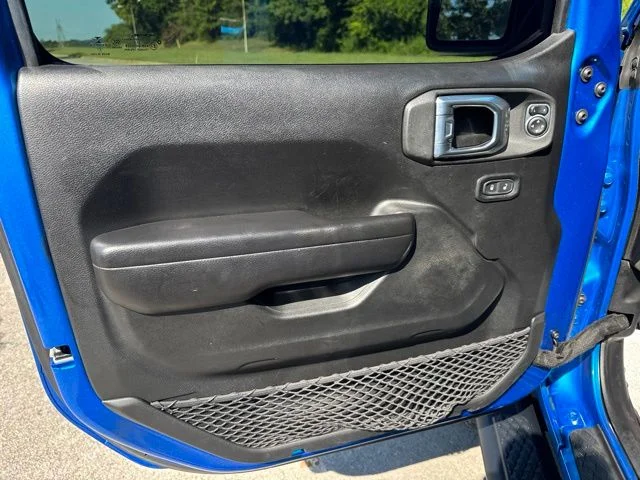 Used 2021 Blue Jeep Rubicon image 14