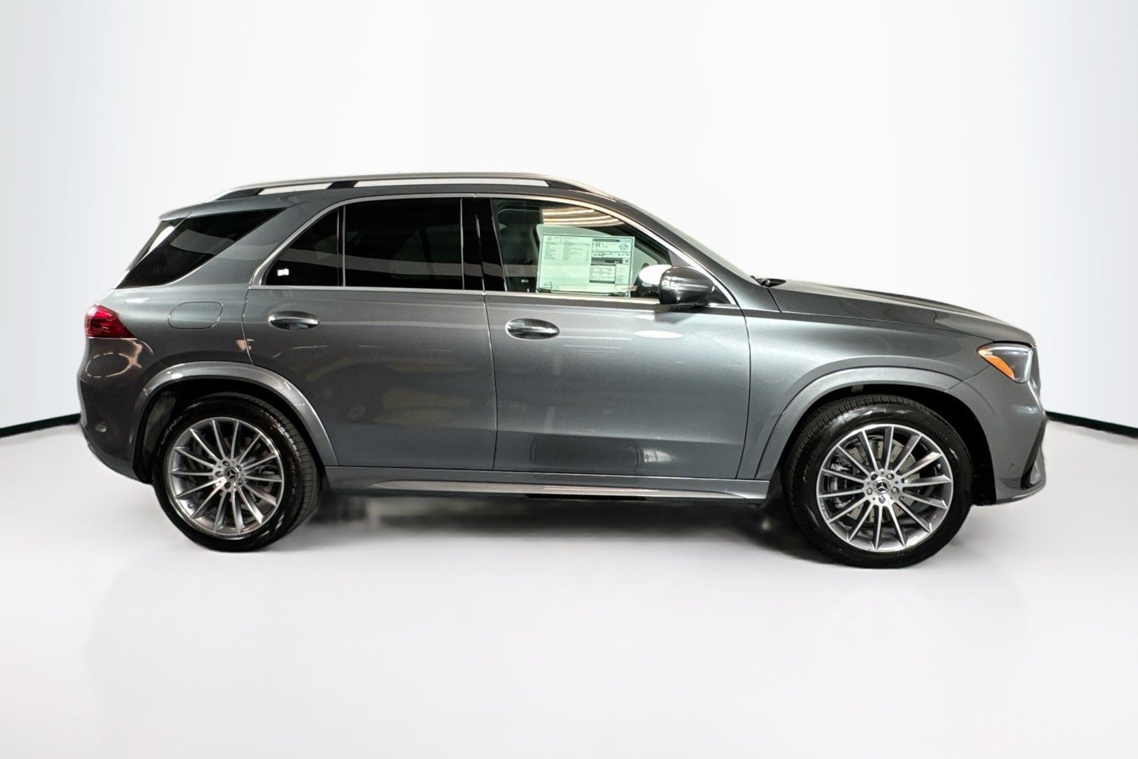 New 2026 Selenite Grey Metallic Mercedes-Benz GLE 350 image 4