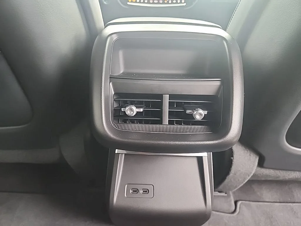 Used 2024 White Cadillac Tech image 14