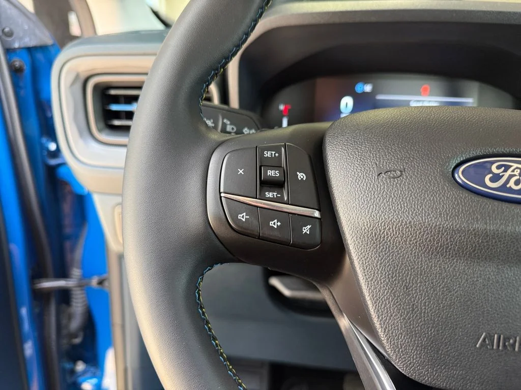 Used 2025 Blue Ford Lobo Standard image 24
