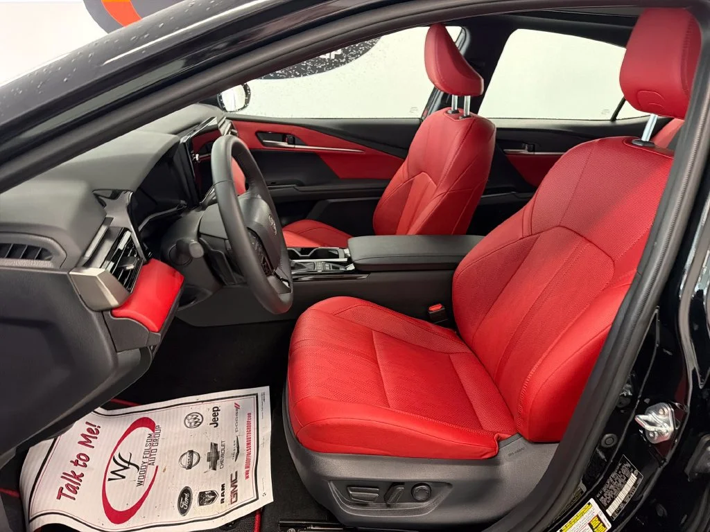Used 2026 Midnight Black Me Toyota LE image 11