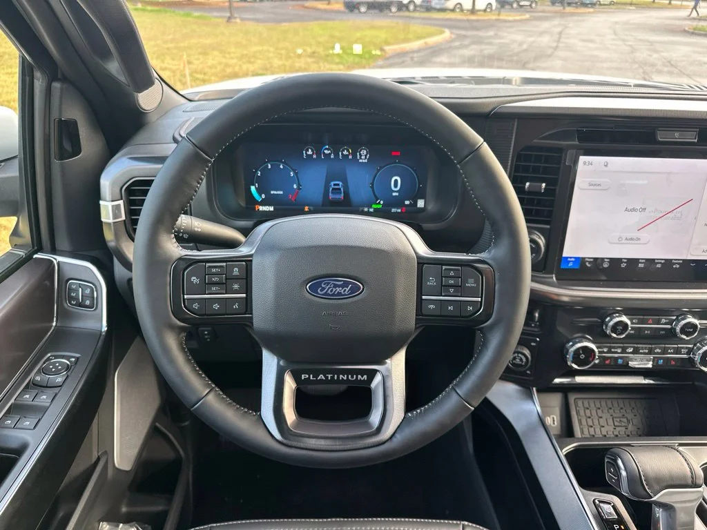 New 2026 Star White Metallic Tri-Coat Ford Platinum® image 21