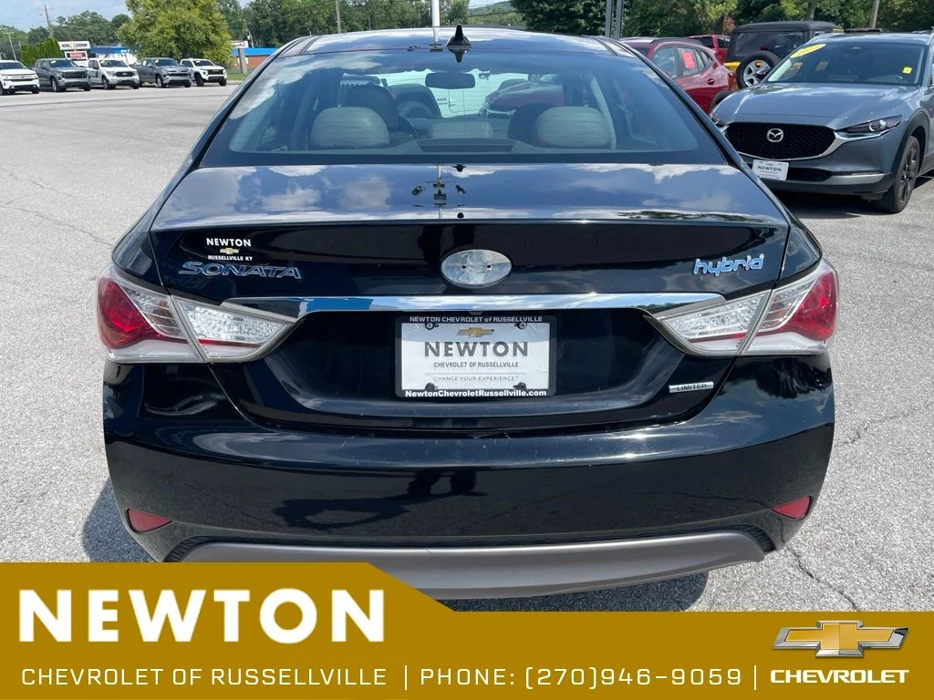 Used 2014 Black Onyx Pearl Hyundai Limited image 41