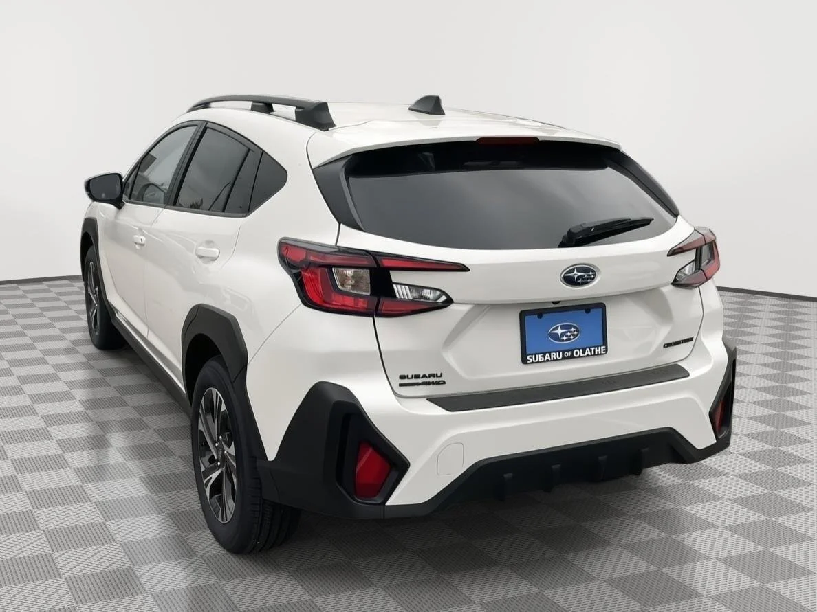 New 2026 Crystal White Pearl Subaru Premium image 18