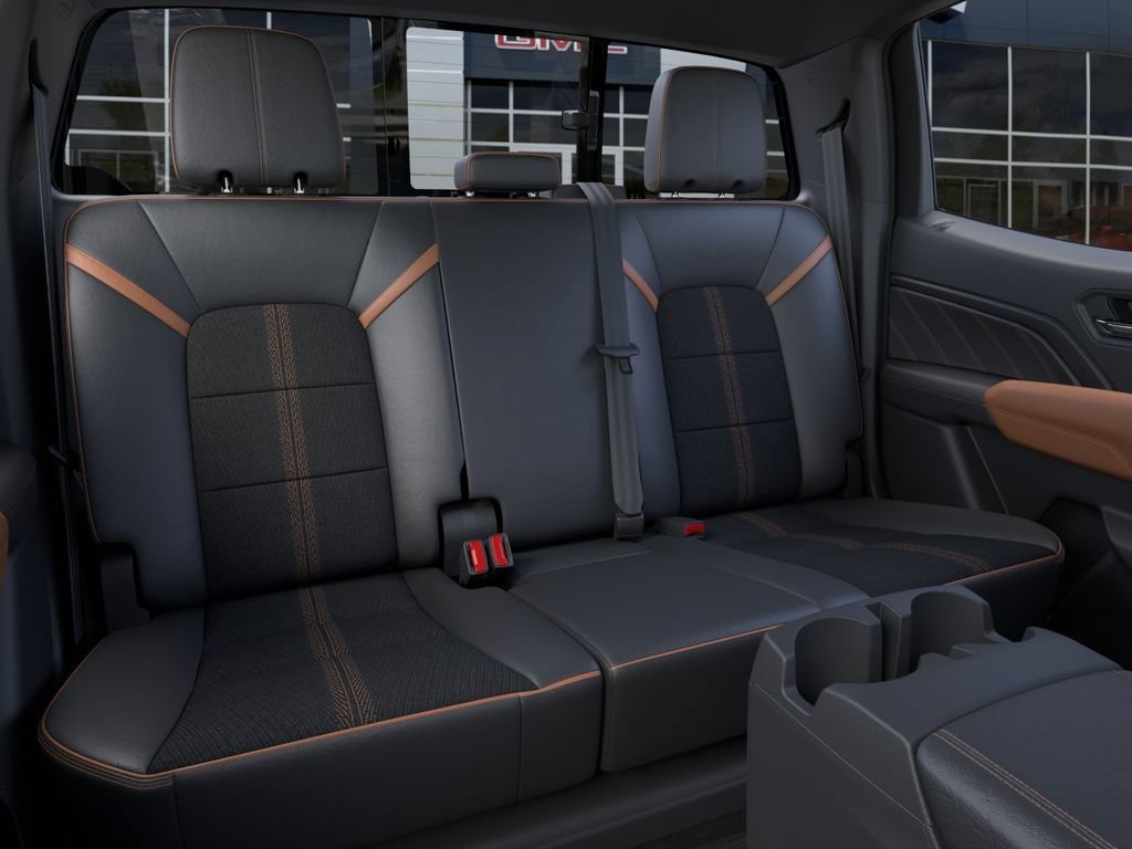 2026 GMC Canyon AT4 - Photo 18