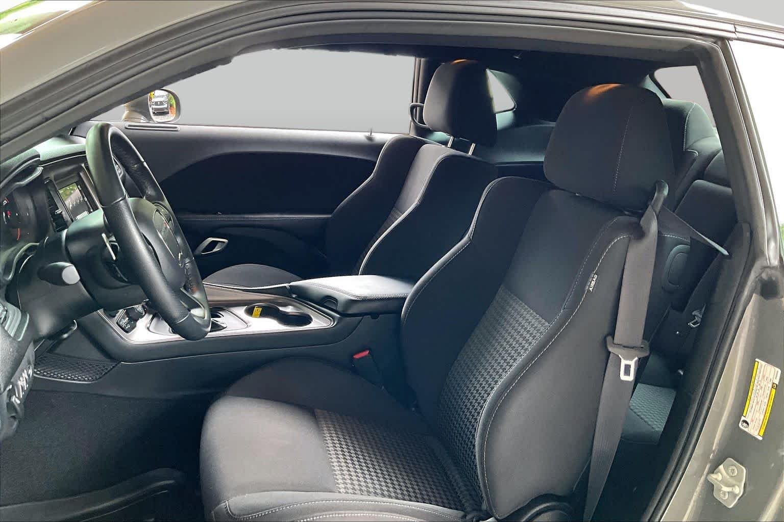 Pre-Owned 2023 Dodge Challenger R/T