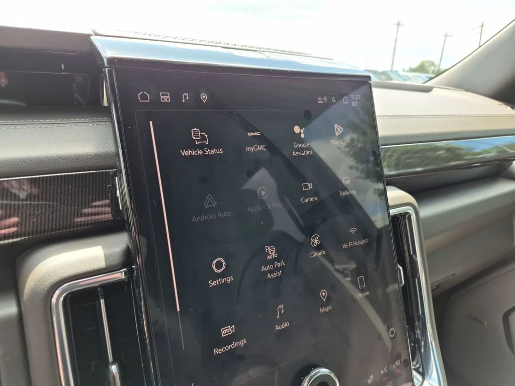 New 2026 Sterling Metallic GMC Elevation image 24