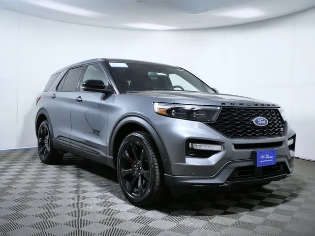 2022 Ford Explorer ST 4WD's photo