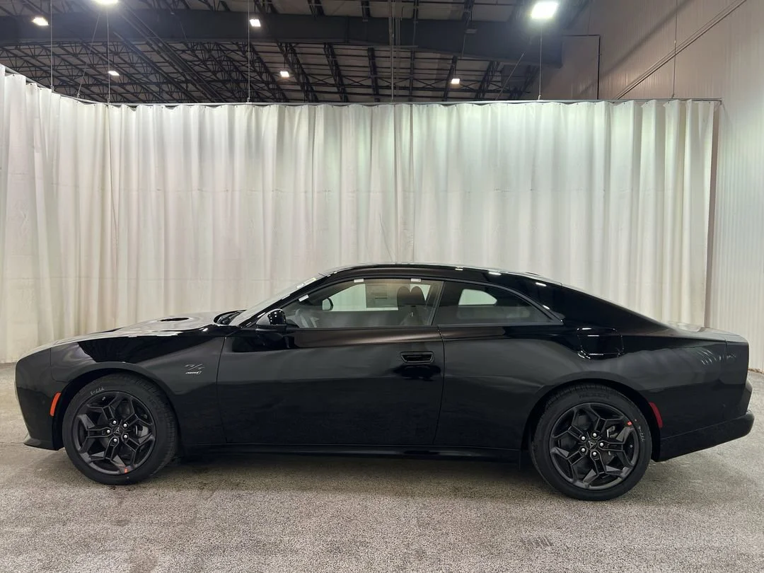 2025 Dodge Charger Daytona R/T - Photo 6