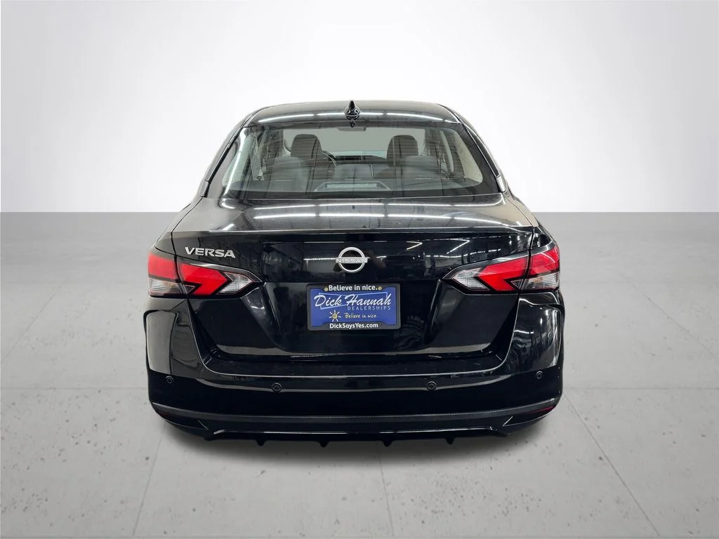 Used 2025 Black Nissan 1.6 SV image 5
