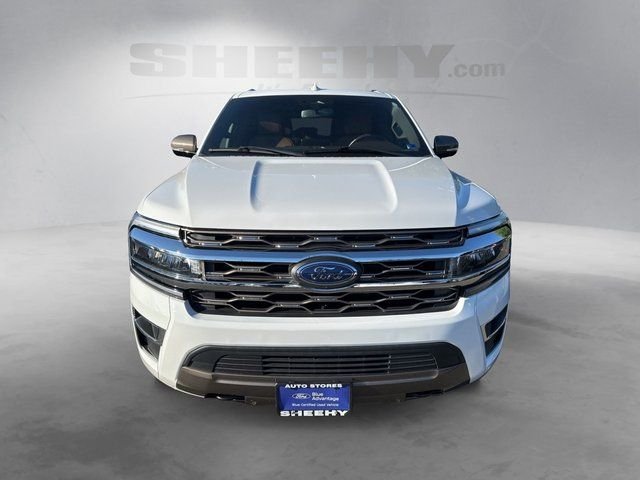 Used 2022 White Ford King Ranch image 17