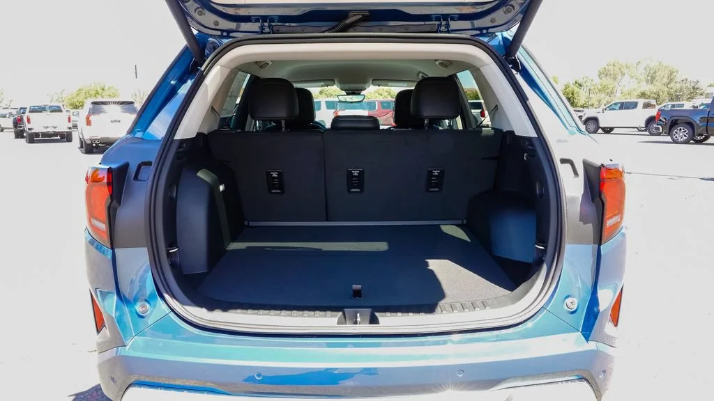 2027 GMC Terrain Denali - Photo 8