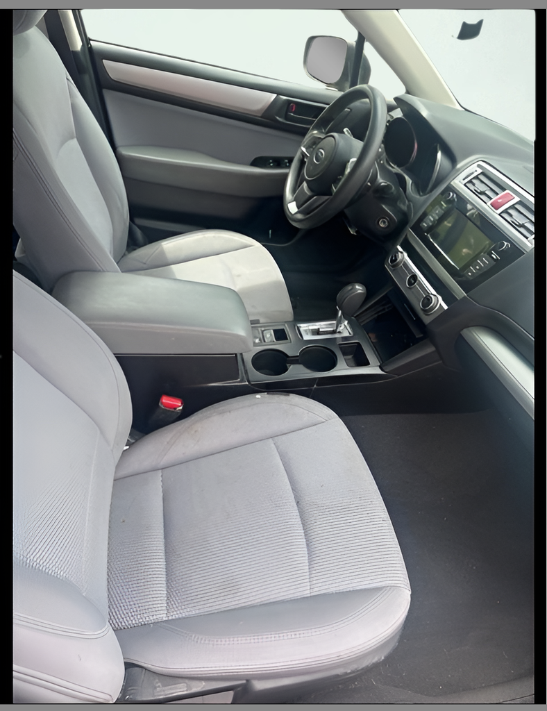 Used 2018 Gray Subaru 2.5i image 8