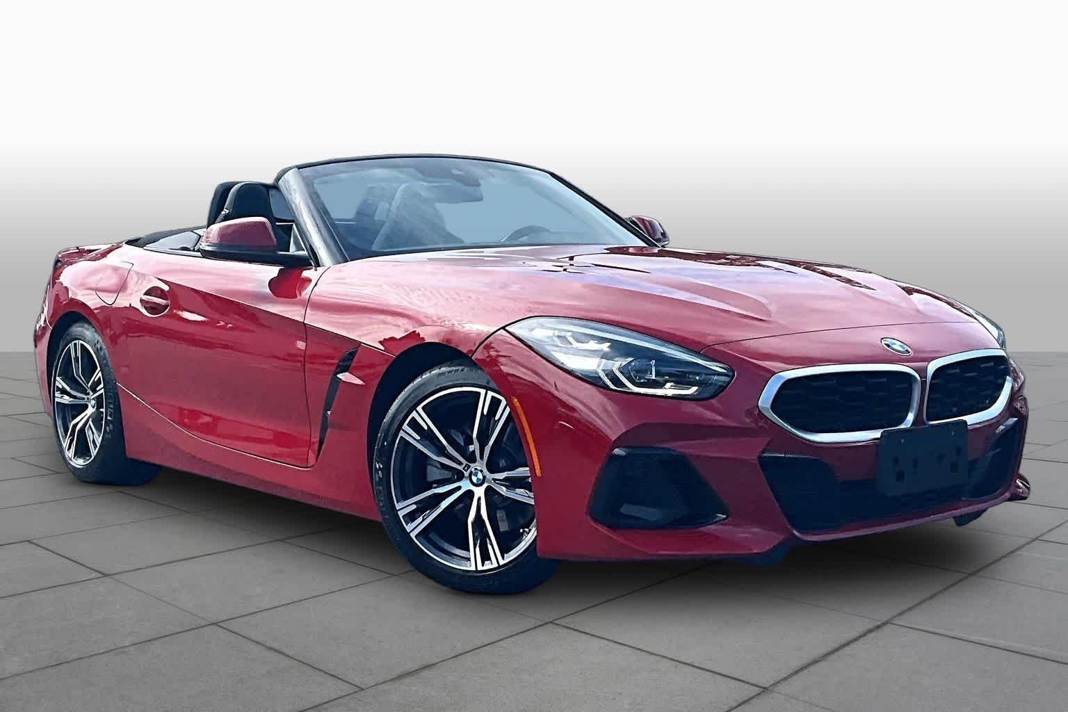 Certified Used 2026 San Francisco Red Metallic BMW sDrive30i image 3
