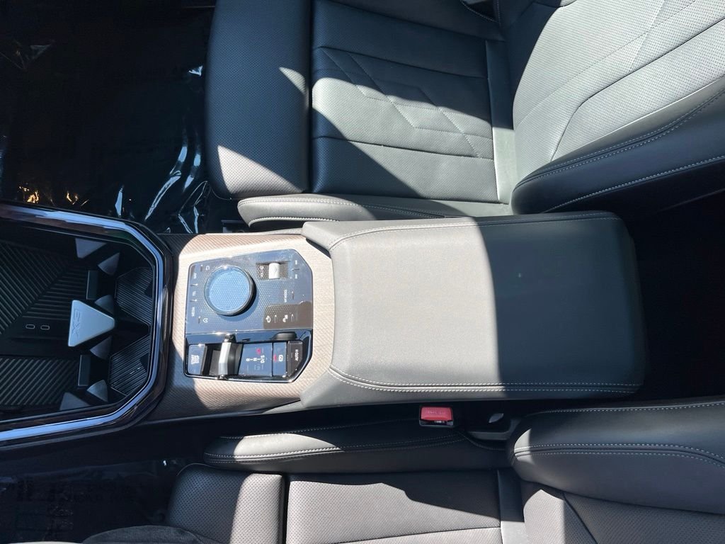 Used 2026 Alpine White BMW 30 xDrive image 17