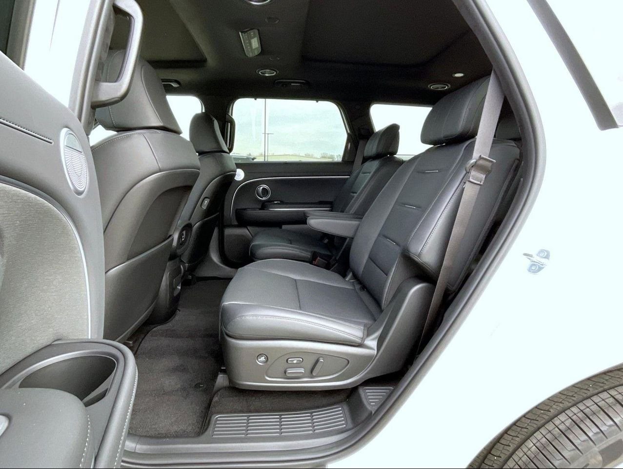 2026 Hyundai Palisade Calligraphy - Photo 11