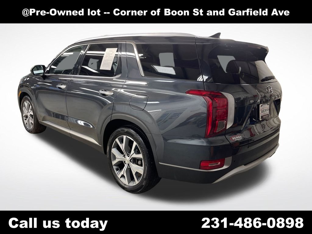 Used 2020 Gray Hyundai SEL image 3