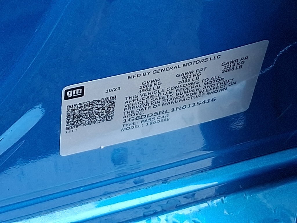 Certified Used 2024 Coastal Blue Metallic Cadillac V-Series image 29