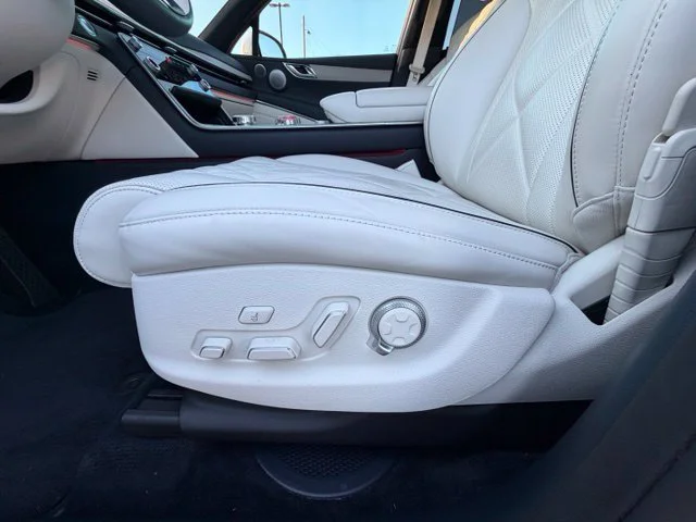 Used 2026 Uyuni White Genesis 3.5T Prestige image 9