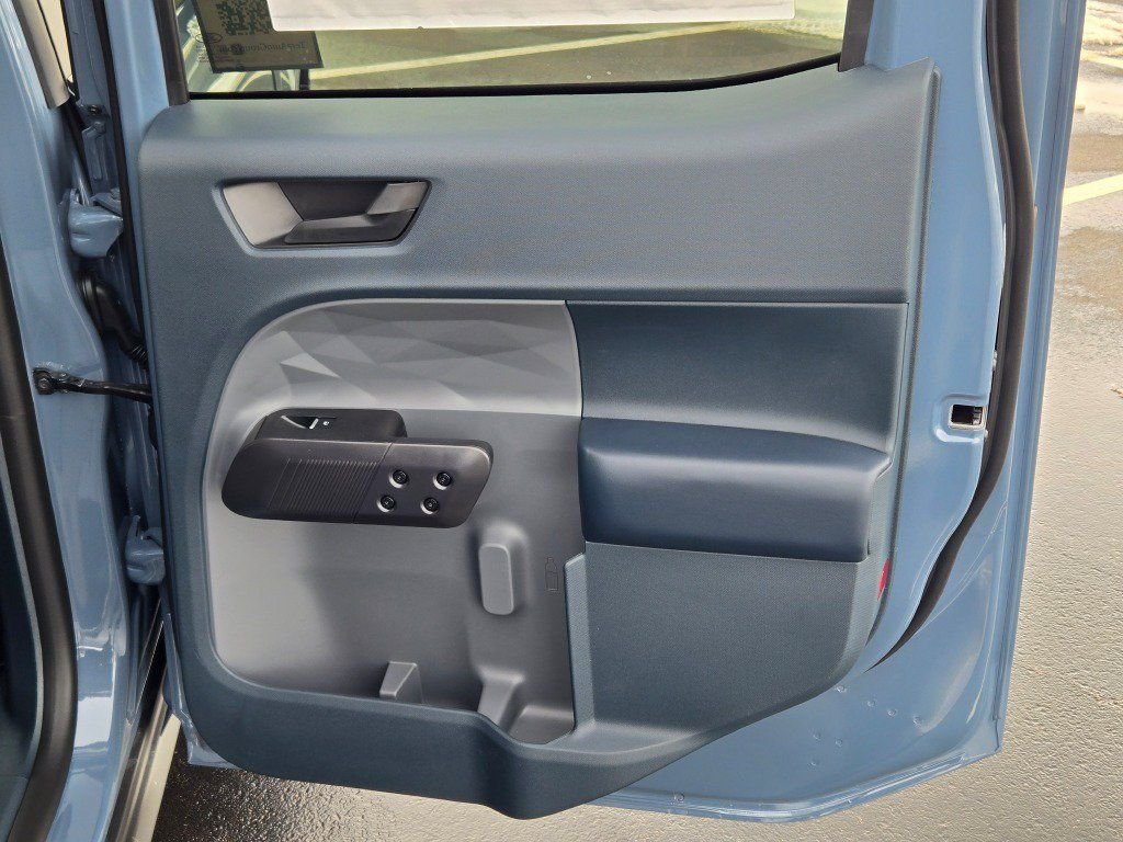 2026 Ford Maverick XLT - Photo 9