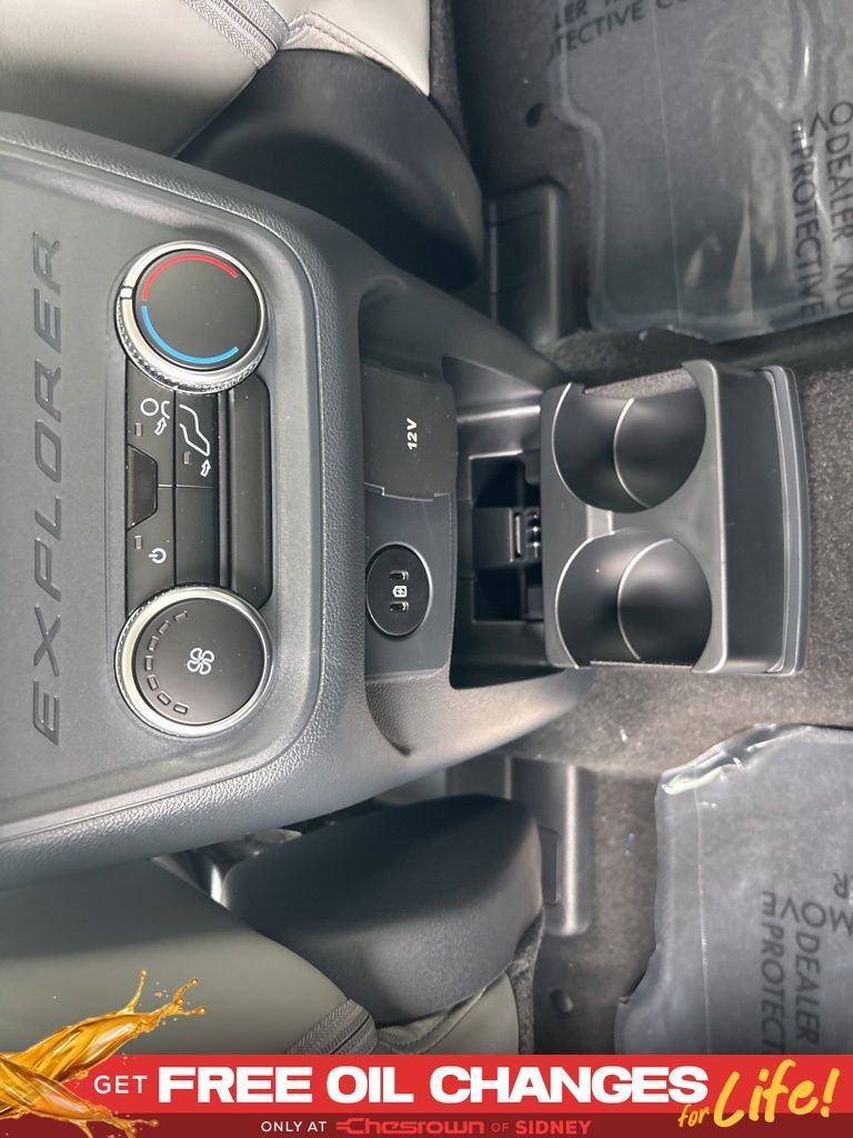 New 2026 Agate Black Metallic Ford Active image 29