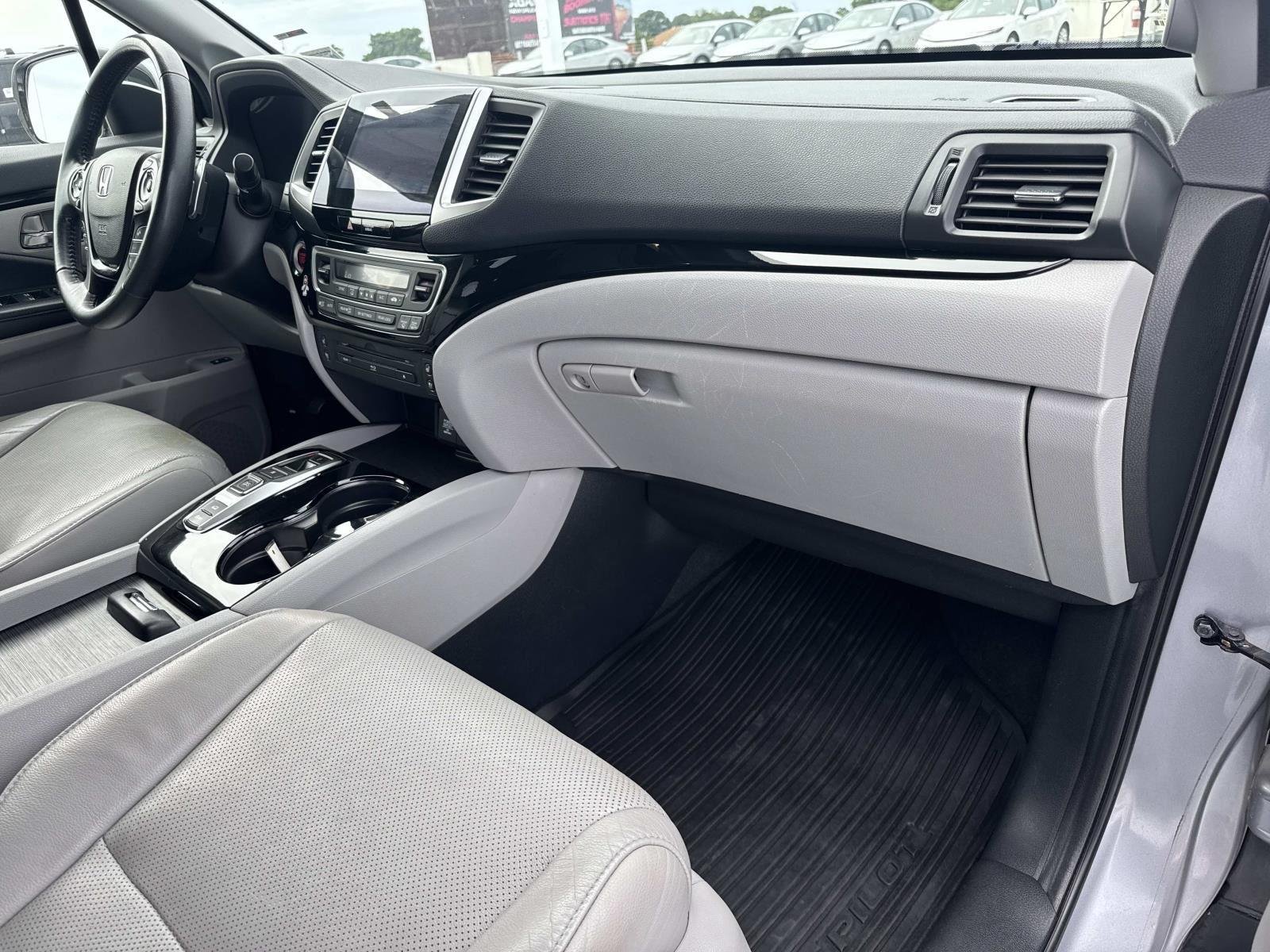 Used 2016 SILVER Honda Elite image 13
