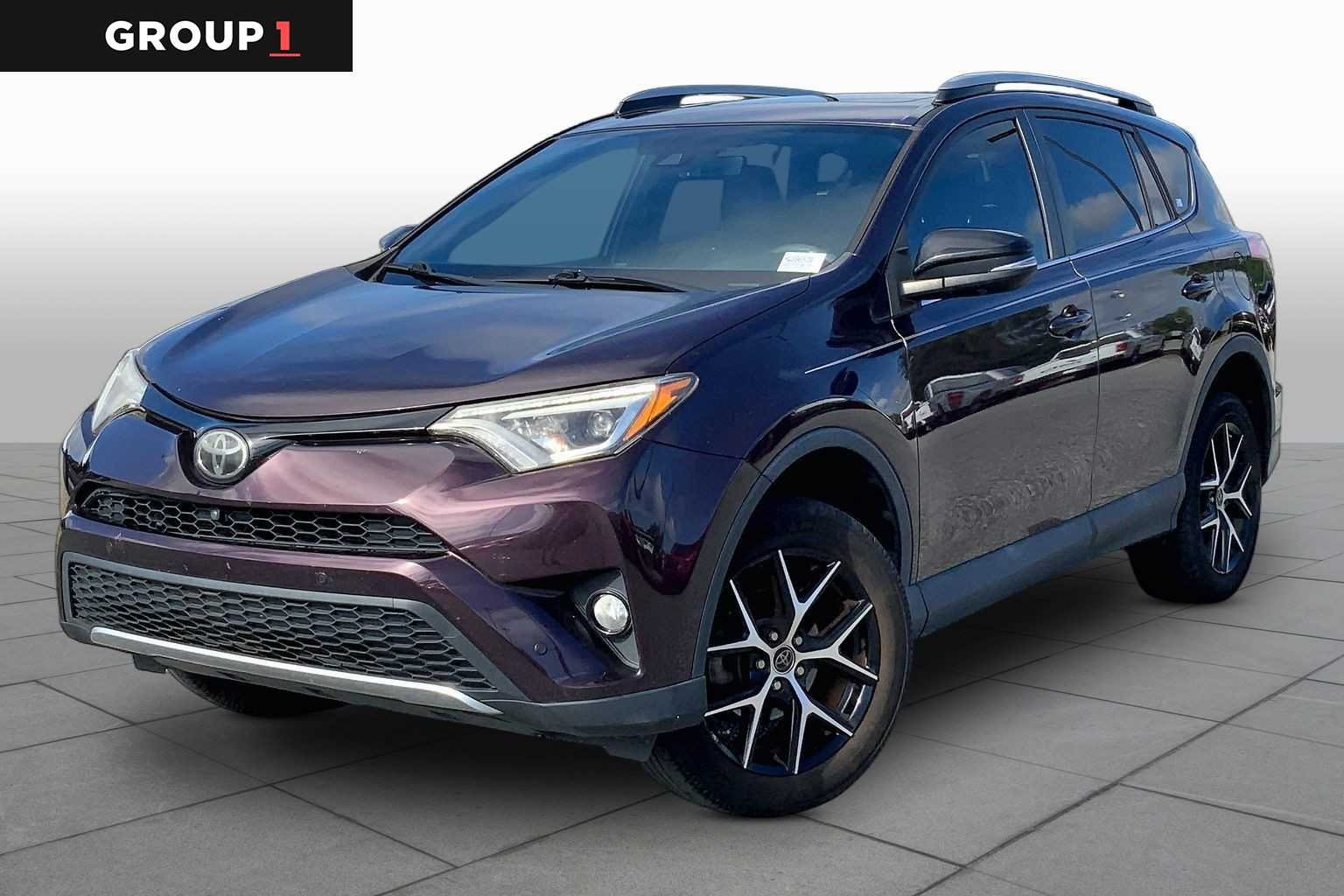 2017 Toyota RAV4 SE
