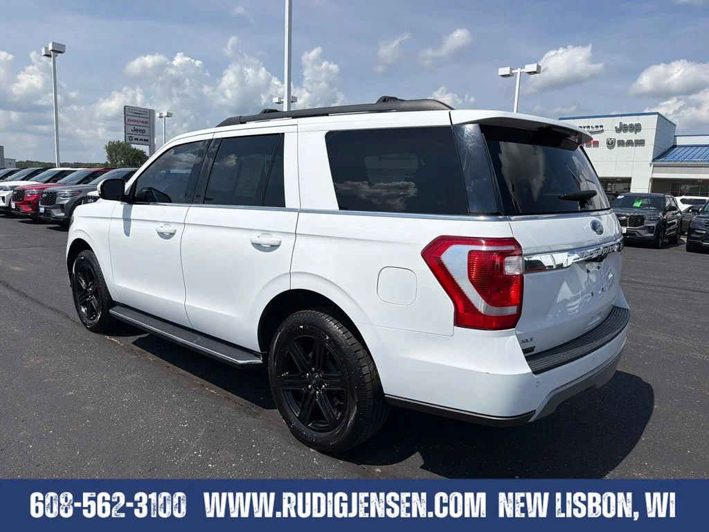 Used 2021 White Ford XLT image 3