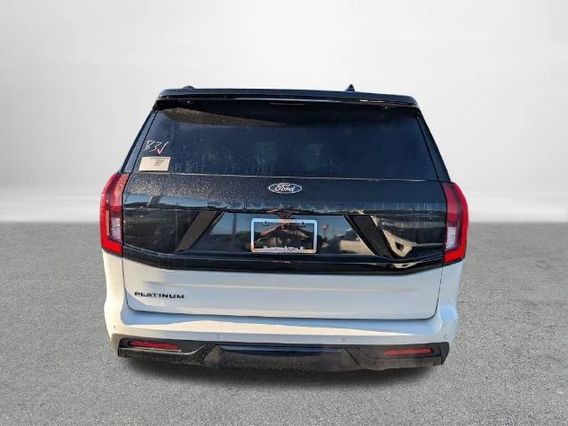 New 2027 Star White Metallic Tri-Coat Ford Platinum image 39