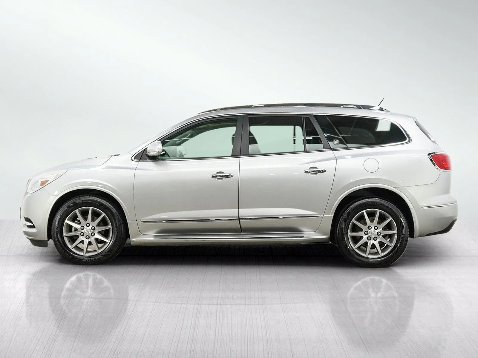 Used 2015 Buick Enclave Leather with VIN 5GAKVBKD9FJ213619 for sale in White Bear Lake, Minnesota