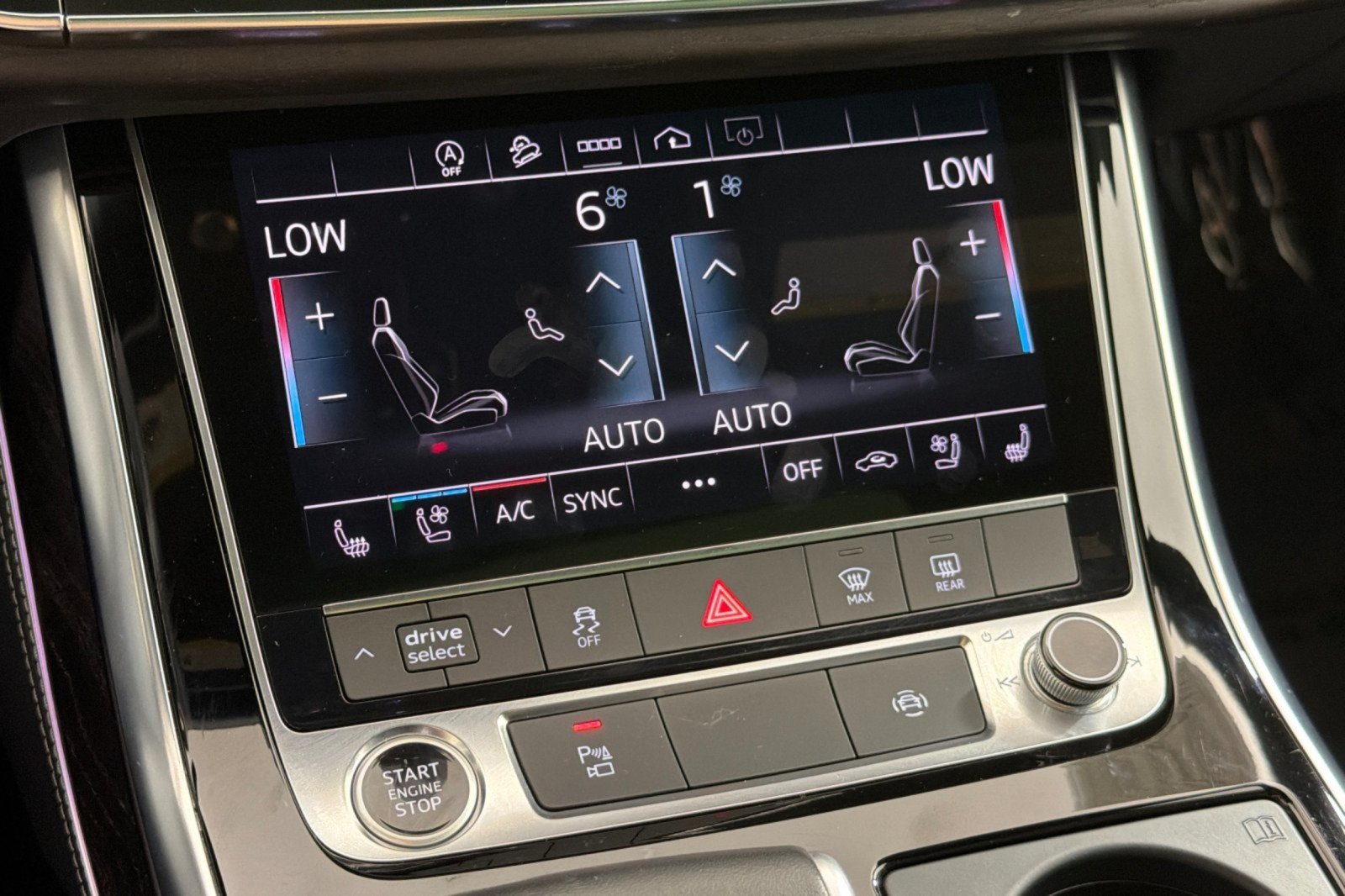 Used 2022 Florett Silver Metallic Audi Premium Plus 55 TFSI quattro image 19