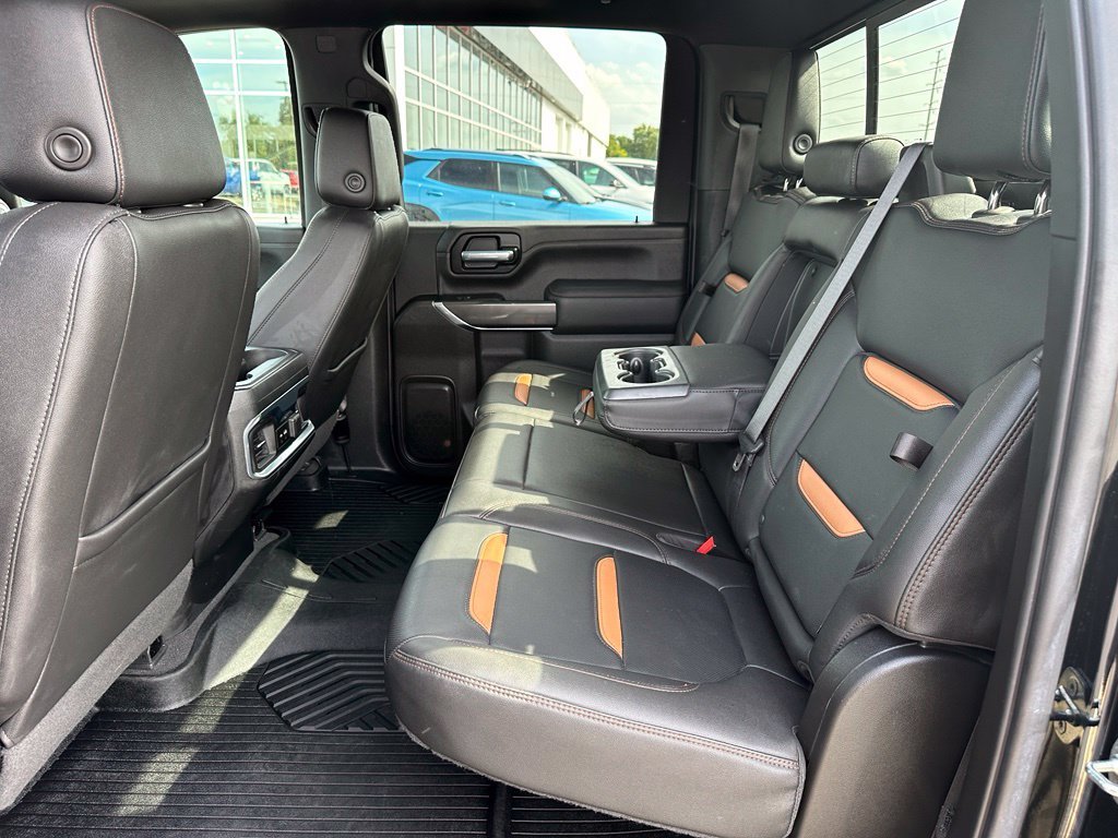 Used 2022 Black GMC AT4 image 21