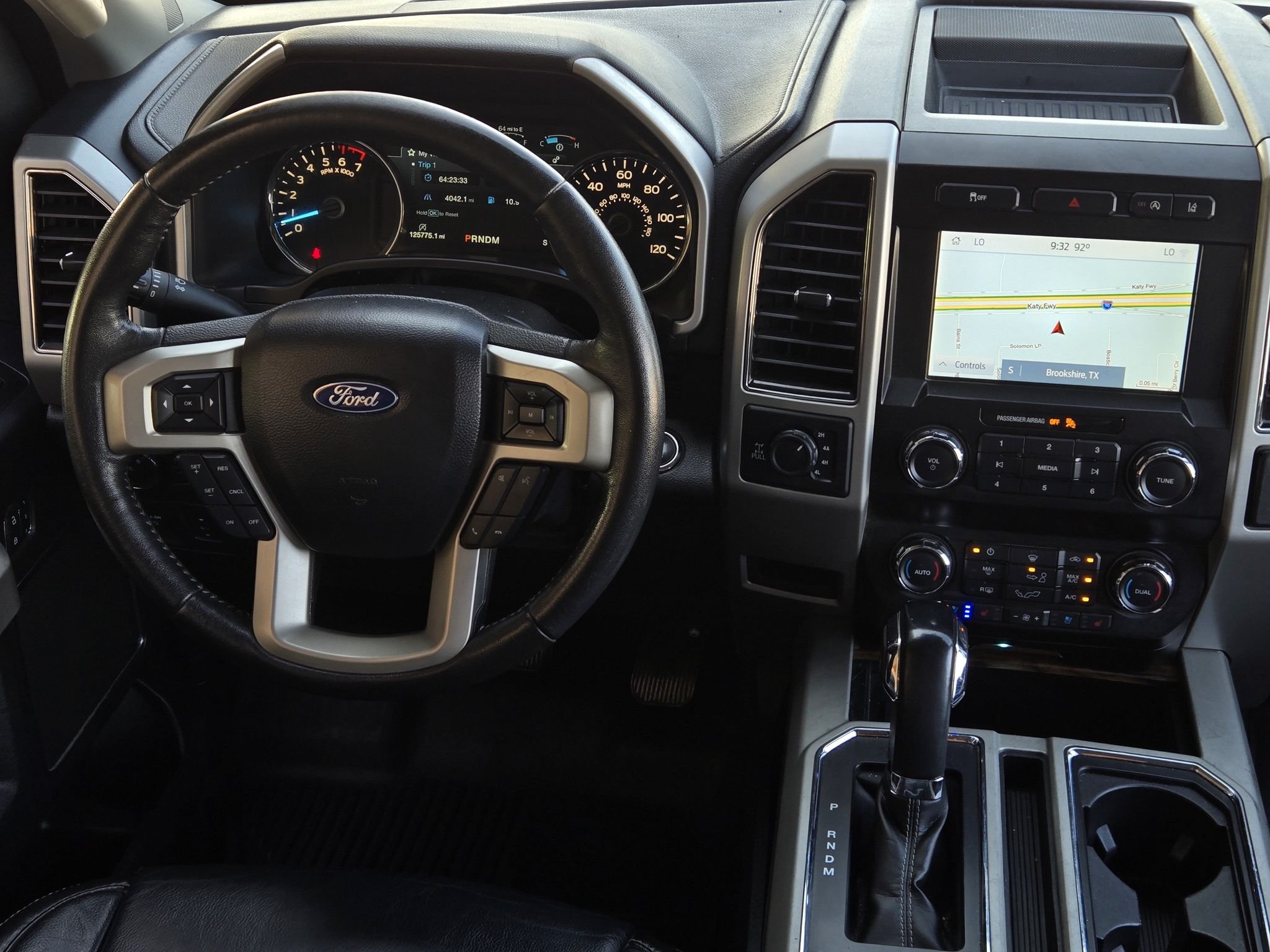 Used 2020 Oxford White Ford LARIAT image 28