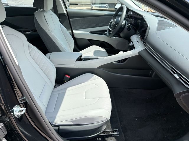New 2026 Black Hyundai Limited image 56