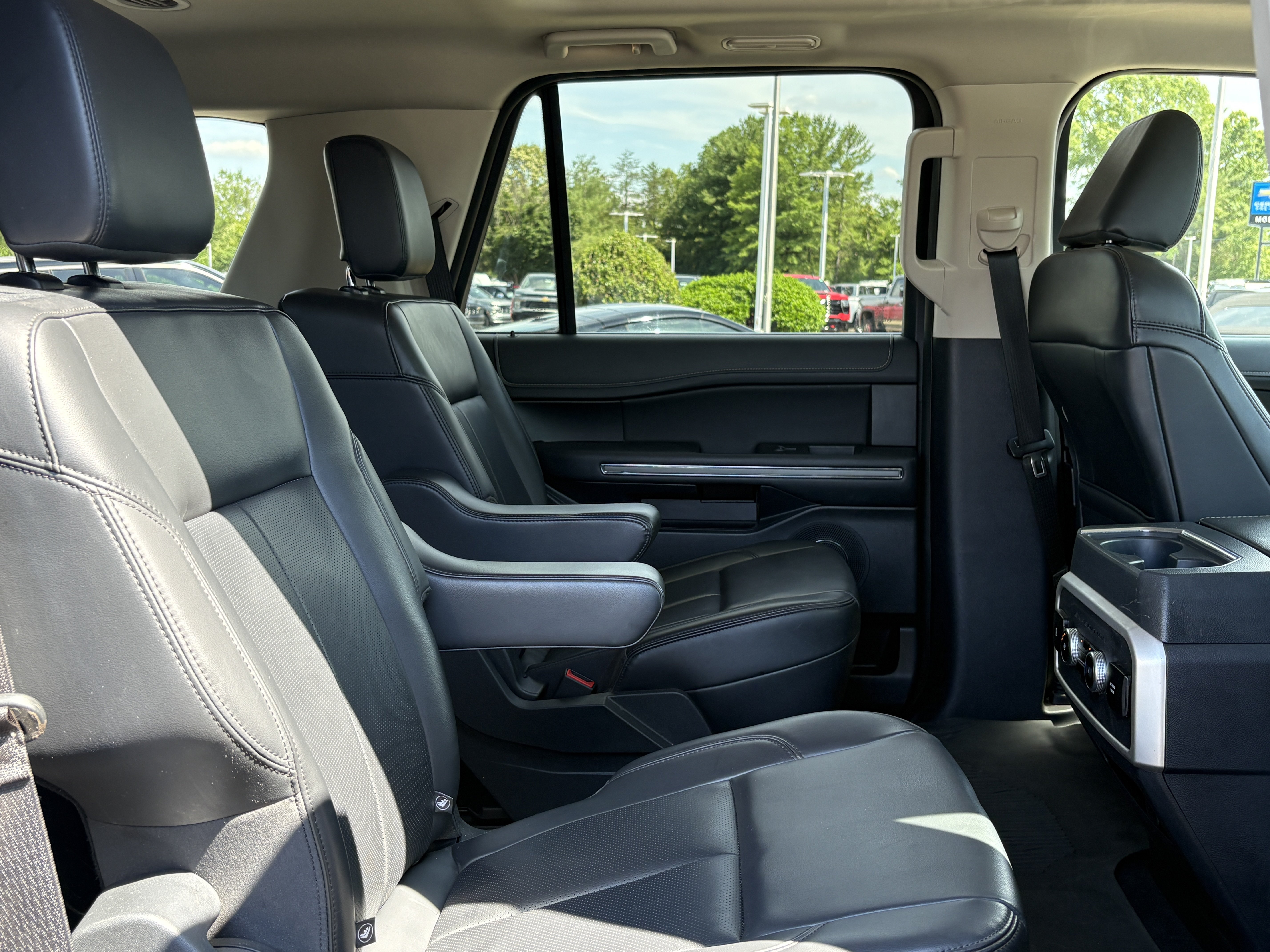 Used 2024 Gray Metallic Ford XLT image 13