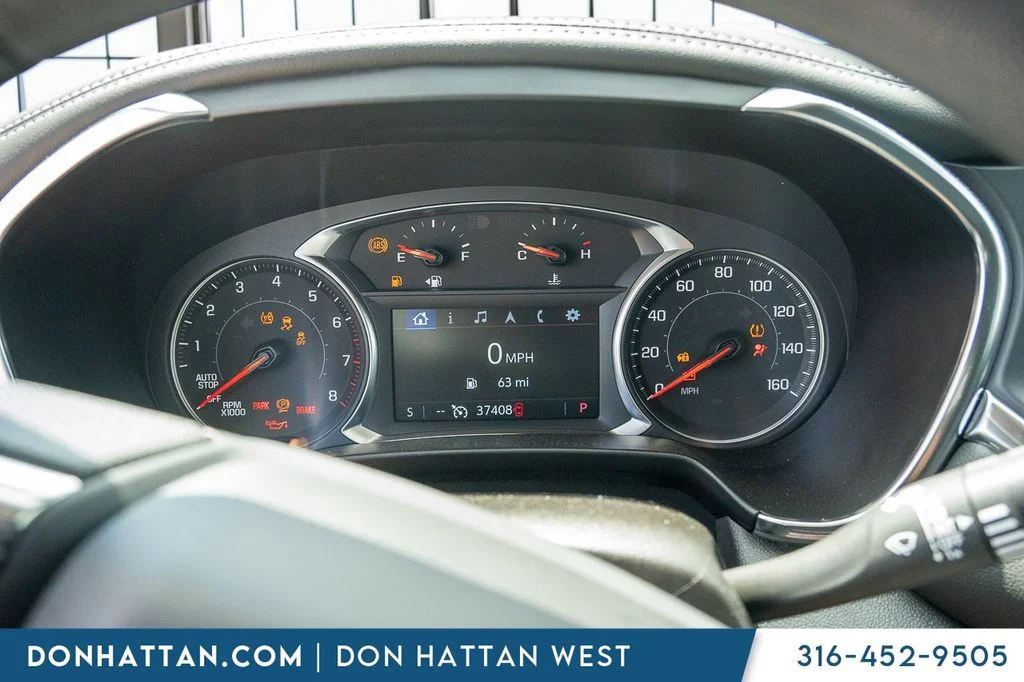 Used 2025 Gray Chevrolet LT image 8