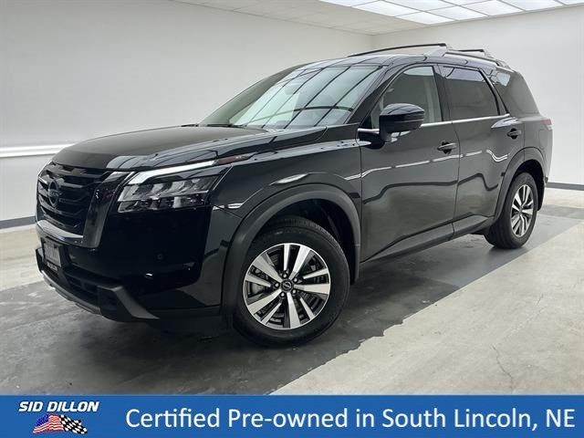 2024 Nissan Pathfinder SL