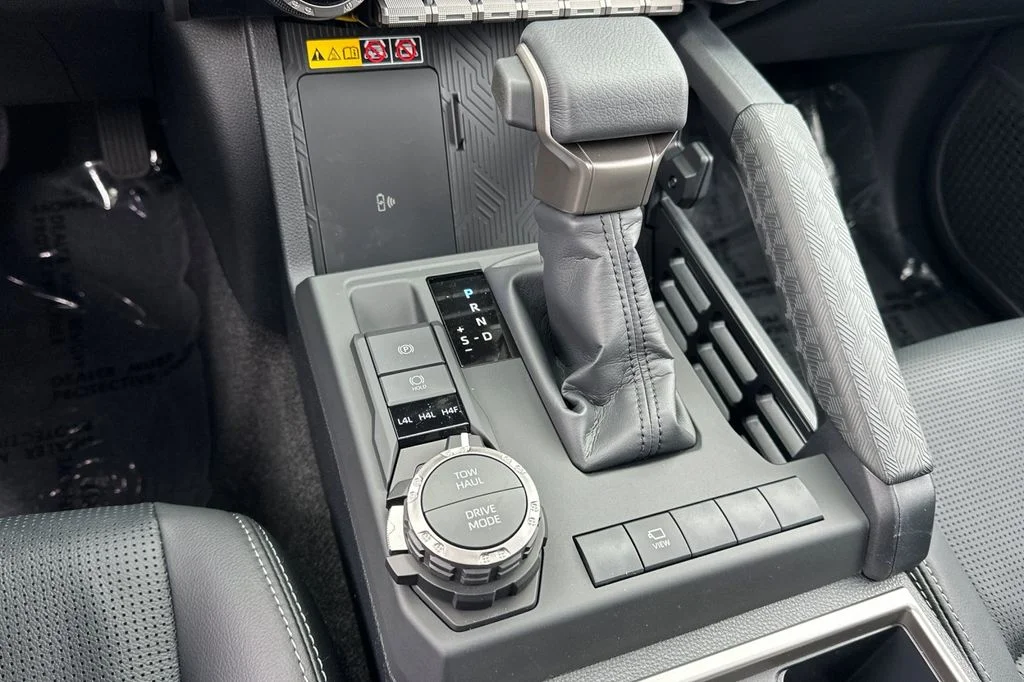 New 2026 Wind Chill Pearl <sup>1</sup> Toyota 4Runner Limited image 21