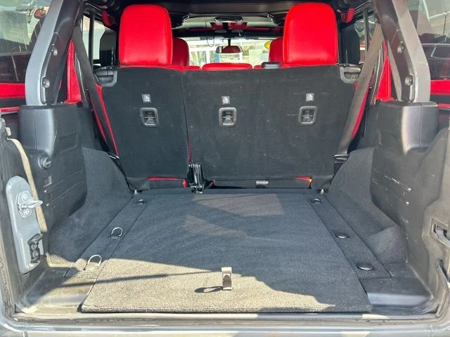Used 2018 Gray Jeep Unlimited Sport S image 14