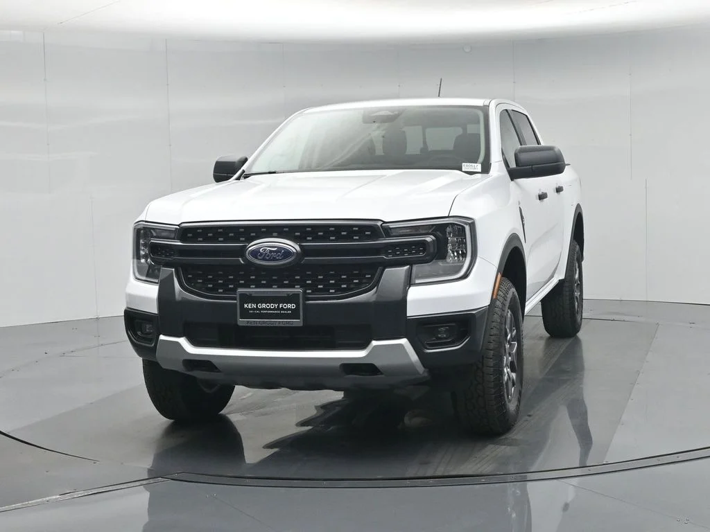 New 2026 Oxford White Ford XLT image 52