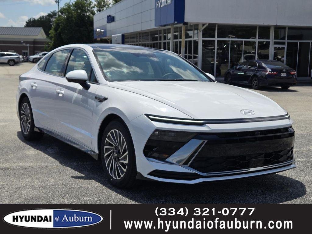 New 2026 White Hyundai Limited image 1