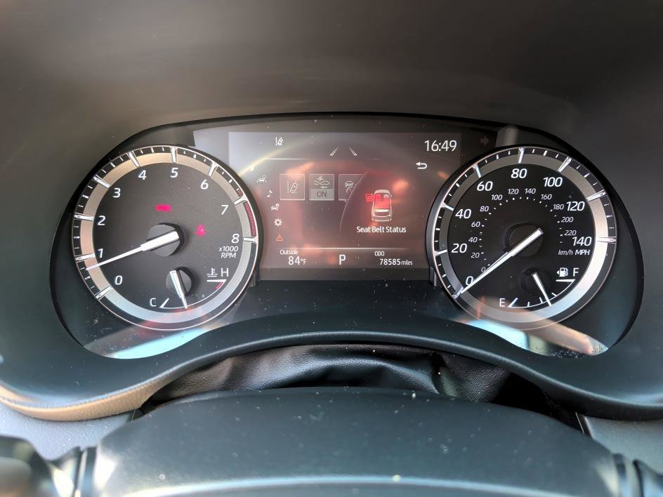 Used 2021 Moon Dust Toyota Platinum image 21