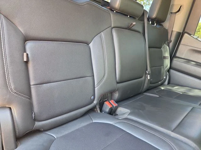Used 2019 Black GMC SLT image 24