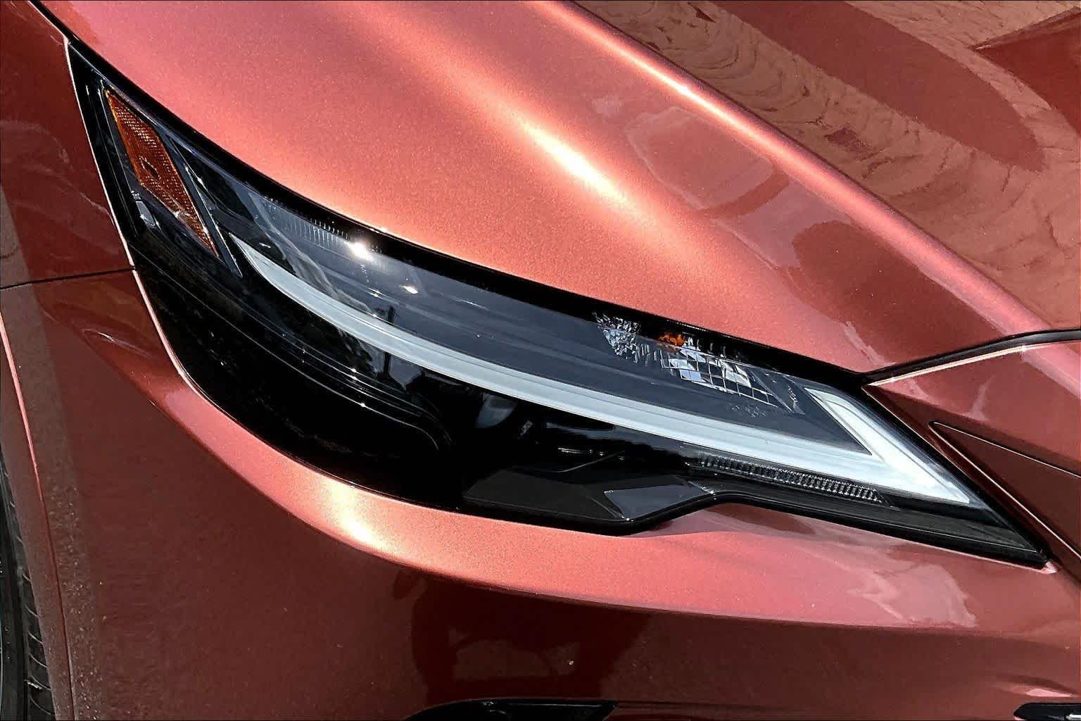 Used 2025 Copper Crest Lexus Premium image 28