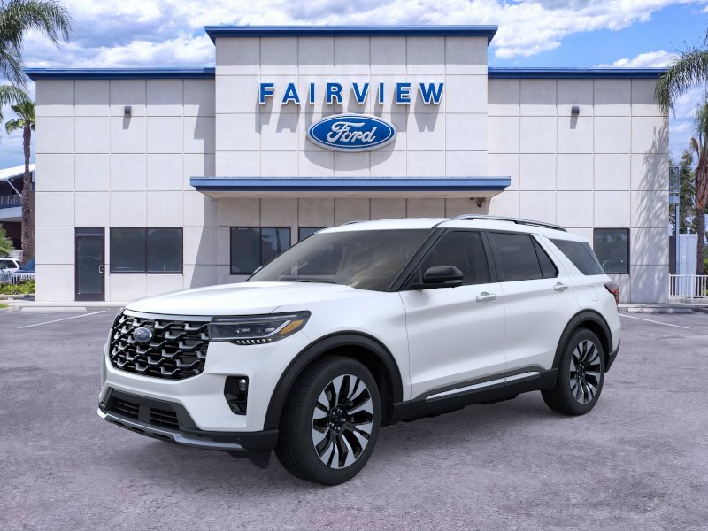 New 2026 Star White Metallic Tri-Coat Ford Platinum™ image 1