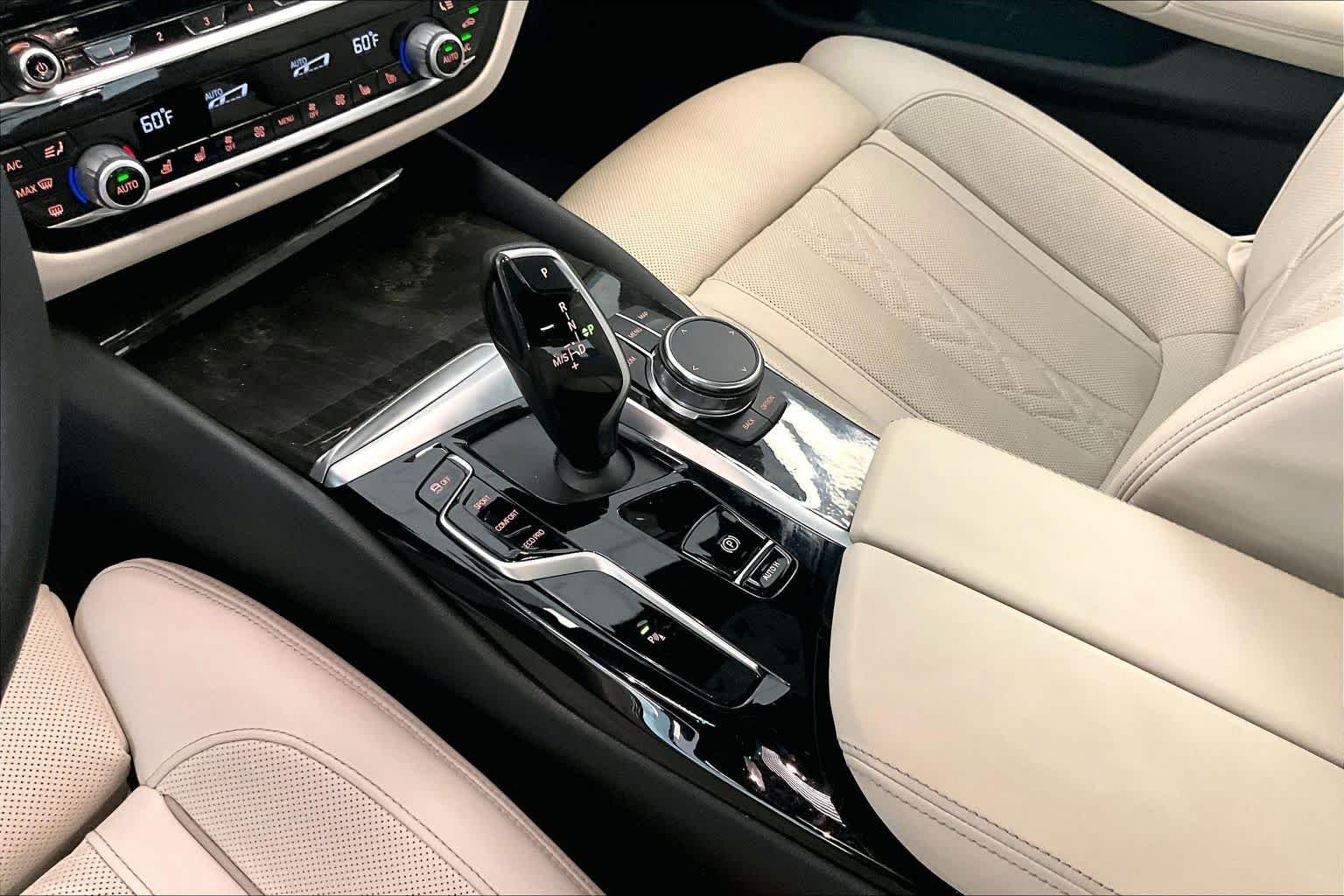 Used 2023 Black Sapphire Metallic BMW 530i image 15