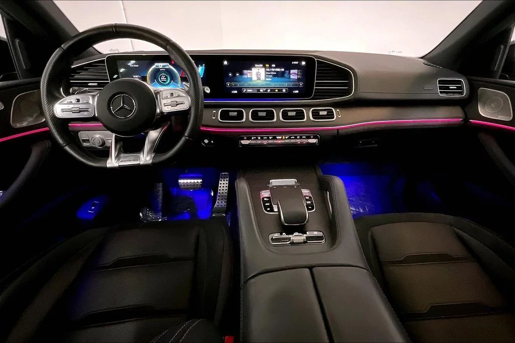 Used 2022 Red Mercedes-Benz GLE 53 AMG® image 22