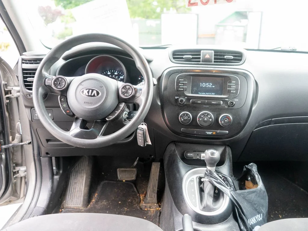 Used 2019 Gray Kia Base image 14